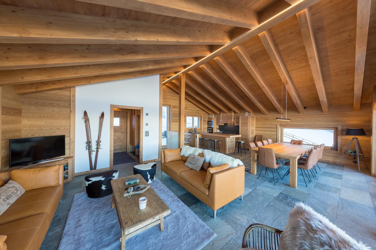 Oak Tree Chalet - On The Ski Slope - Luxury! น็องดัช ภายนอก รูปภาพ